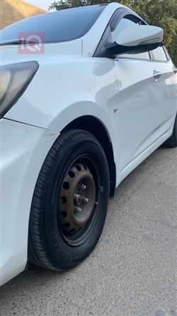 هیوندای ئەکسنت